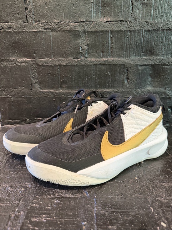 Nike Other - Kids Nike Black & Gold Low-Top Sneakers